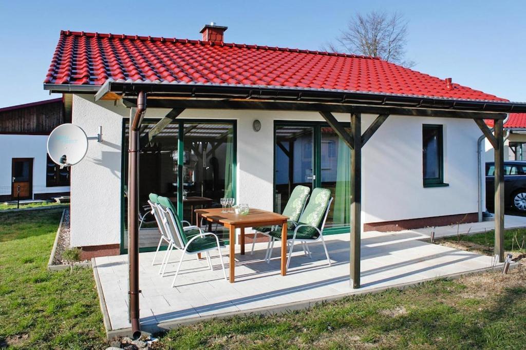 Seeadler holiday home, Vilzsee, near Fleether Mühle&Diemitzer Schleuse, swimming area 100m Mirow Exterior foto